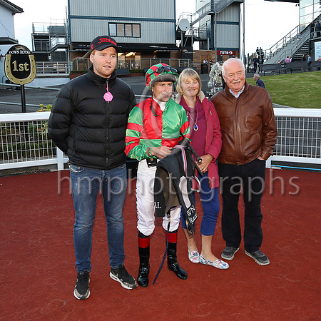 01st Boom Or Bush  Pat Smullen (7, emerald green and red qtrd) Trainer H Rogers, Owner Brian Mellon and P McBride