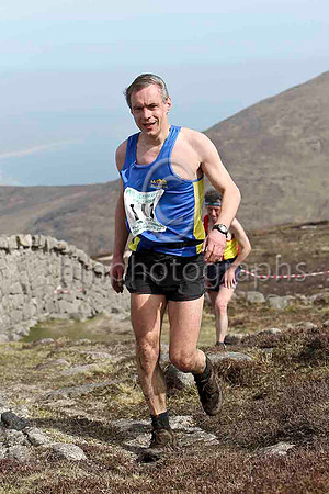 David Bell Mourne Runners 94th in 3.08.01 - FT8E1713-e