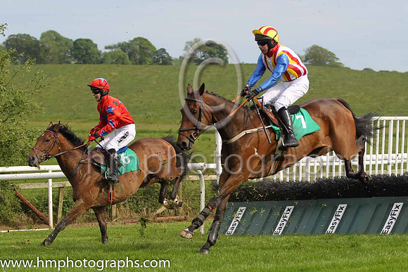 09  & 14 Glenfane & A P Thornton - Fell (7, white, red and yellow stripes) - FT8E7497-39
