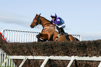 01st Samurai Cracker  and R Deegan5 ( 6 , dark blue  and light blue qtrs ) Trainer - Caroline Mccaldin , Owner - Alan McCaldin
