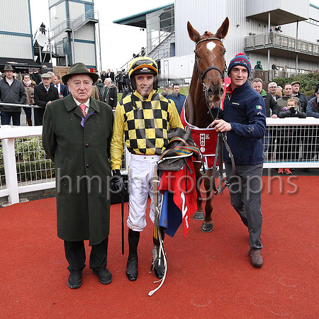 01st Melon and Ruby Walsh (2, yellow and black check) Trainer w P Mullins , Owner Mrs J Donnelly