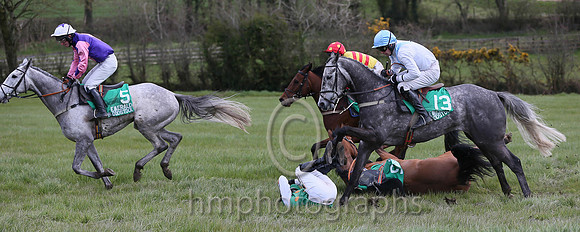 SECRET MAHLER and B O'Neill ( 12 , EMERALD GREEN,orange spots; white,orange spots sleeves; emerald green cap ) Trainer: Sean Thomas Doyle,, Owner : Syndicate Monbeg