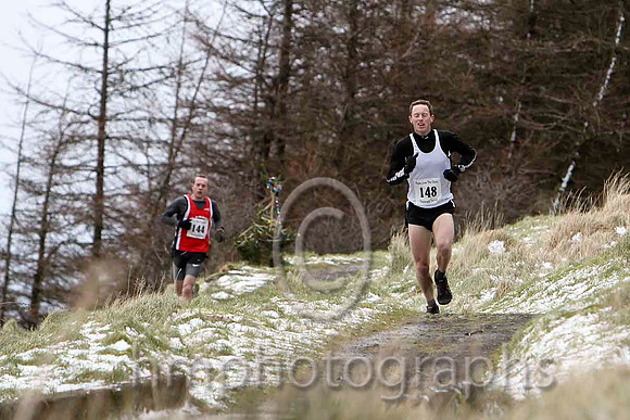 James McIlroy Larne AC , winner in 33.17  & David Simpson - Corstorphine , 2nd in 34.34 -FT8E8049-e