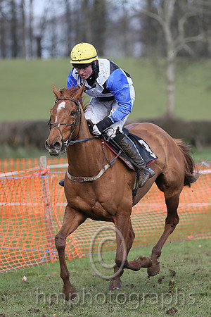 01st KINNACALLY? and J C Barry ( 3 , BLACK,white cross belts; blue sleeves; yellow cap ) Trainer: Paul McAleese,, Owner : William Logan