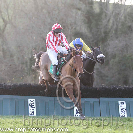 01 Allez Vic & B Hayes - winners (3, red and white stripes ) - FT8E1282-25