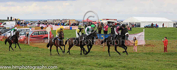 01st HIDE THE BISCUIT and J C Barry ( 1 , BLACK,yellow seams; mauve sleeves; black cap,yellow star ) Trainer: Mervyn Torrens,, Owner : Anne Torrens