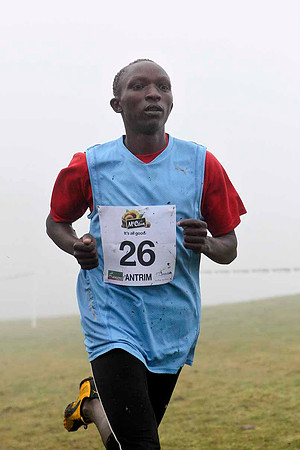 Moses Kibet UGA, 5th in 26.37 - FT8E9840-e