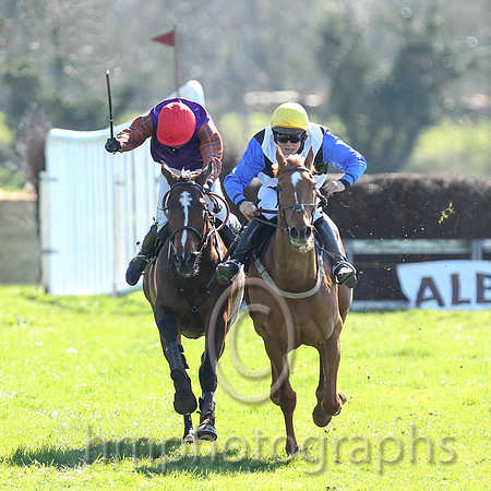 02nd Steel's Cotton ( 13 )  N McParlan - Trainer : I R Ferguson - violet, royalstewart tartan sleeves, red cap  01st Kinnacally ( 10 )  P Power - Trainer : Paul McAleese - black, white cross belts