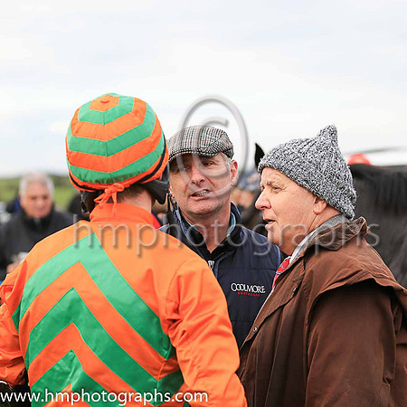 01st VALMY BAIE (FR) and B O'Neill ( 2 , ORANGE; orange sleeves,green chevrons; orange  green hooped cap ) Trainer: D.M. Christie,, Owner : Nicholas, Ray