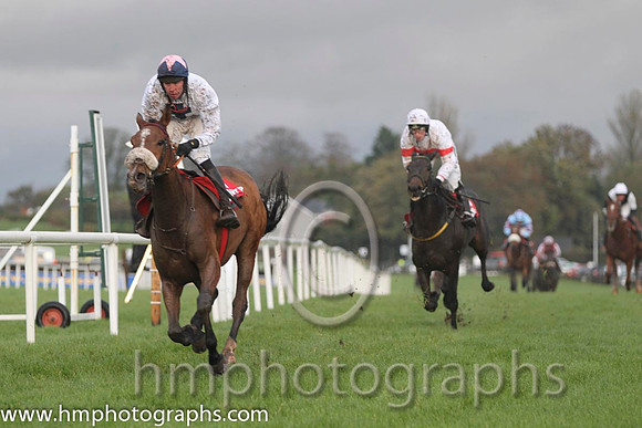 01 Moonshine Lad & Mr S Clements - winners (5, white, dark blue cross) - FT8E0516-5
