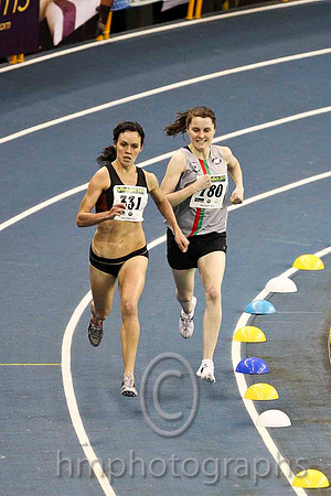 Ciara Mageean (180) City of Lisburn 3rd  & Mary Cullen (331) North Sligo AC - Winner   -- Senior Woman's 1500m - CU2D3550-e
