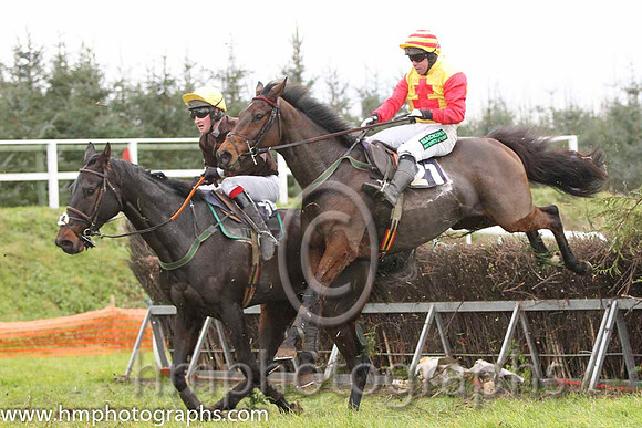 06 & 05 Town Pond & J P McKeown - 5th (21, yellow, red cross) - FT8E1104-68