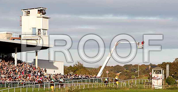 A packed grandstand at Downpatrick RacesCU2D9470-e2