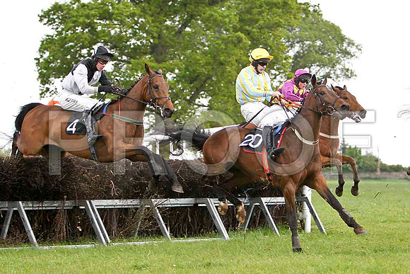Ballymoat , 2nd, Jockey - Derek O'Oonnor & - Joseph Mercer , 4th, Jockey - M J O'Hare - FT8E2297-e