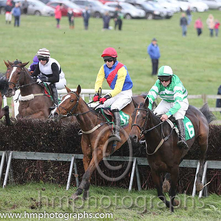 09 Star of Drumsesk and J Cresswell - PU - 09th (6 ,green, white chevrons ) Trainer - Liam Lennon