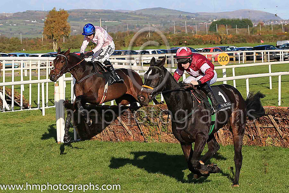 02nd Turbojet and M A Enright ( 6 , pink, white hoop ) Trainer - Ms Richert , Owner - Mrs P J Conway