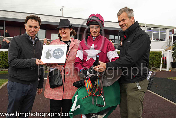 01st Marinero and B J Cooper ( 2 , maroon, white star ) Trainer - H de Bromhead , Owner - Gigginstown House Stud