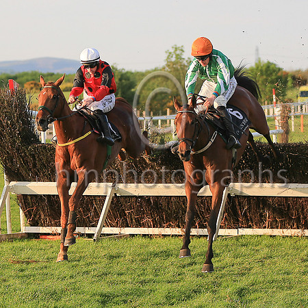 01st Fenlon's Hill and A W Short 5 ( 6 , green, white seam ) Trainer - P Stafford , Owner - John Blake