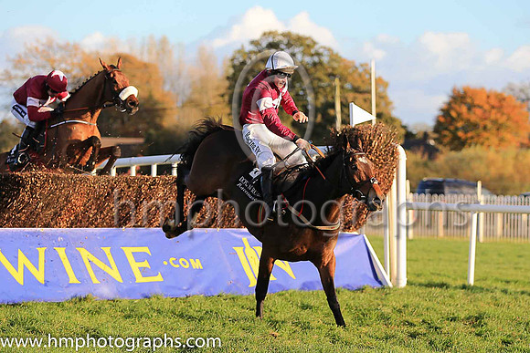 01st Sub Lieutenant and D J Mullins ( 4 , maroon, white star, white cap ) Trainer - H de Bromhead , Owner - Gigginstown House Stud