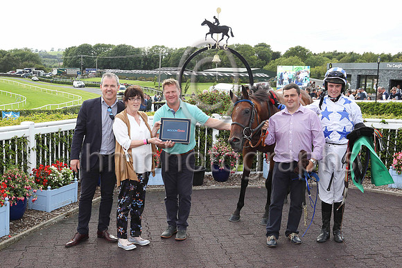 01st Tranquil Magic and J J Slevin ( 4 , white, blue stars ) Trainer - C Bowe , Owner - J J Devaney