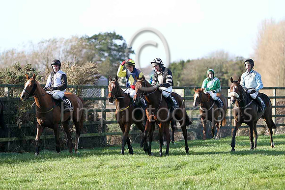 Leroy Parker , 3rd - Jockey P Carberry , Blue Cannon , Winner - Jockey D J COndon , Gemara 12th , Jockey K Whelan , Hold THe Aces , 7th - Jockey J R Barry & Chart Master , 6th - Jockey R M -FT8E6460-e