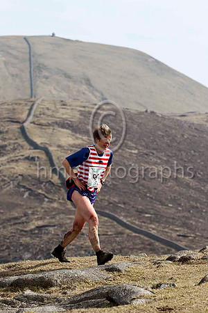 Clare Kenny - Calder Valley Fell Runners - 122nd, 22nd woman in 3.30.40 FT8E1830-e