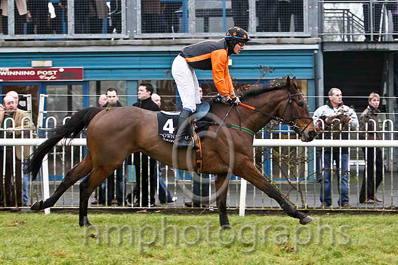 Inverglen , Jockey Mr B G Crawford - 6th - CU2D1994-e