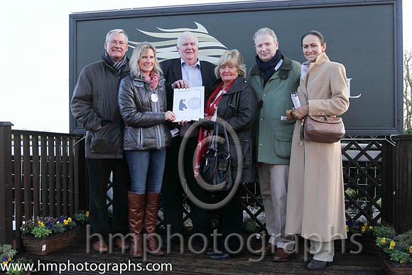01 Man With Van & Mr S Crawford - winners (6, red, white panel ) - CU2D9920-1
