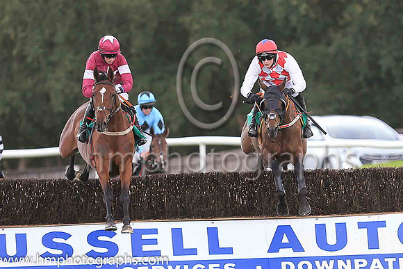 01st Marinero and B J Cooper ( 2 , maroon, white star ) Trainer - H de Bromhead , Owner - Gigginstown House Stud