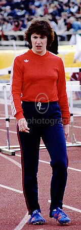 Athletics - Runner in red-4-clikpic