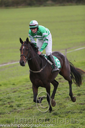 09 Star of Drumsesk and J Cresswell - PU - 09th (6 ,green, white chevrons ) Trainer - Liam Lennon