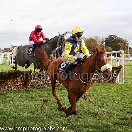 02nd Moulin A Vent and S W Flanagan ( 8 , cerise ) Trainer - N Meade , Owner - Mrs Patricia Hunt