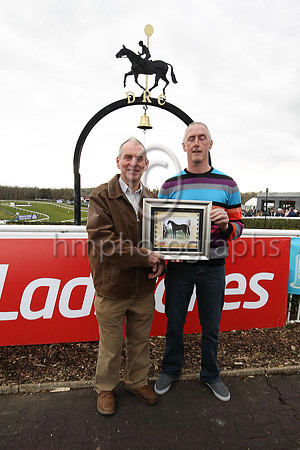 01st Shanklys Dawn and A W Short 5 ( 9 , red amd black qtrd ) Trainer - P J Rothwell , Owner - James Guilfoyle