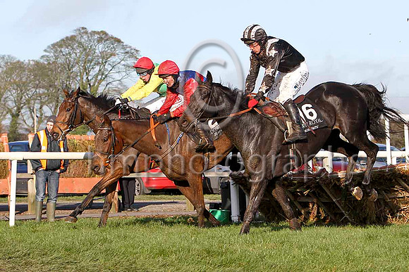 Referent 11th, New Tactics (20) 12th & Wishey Hall (16) 10th -FT8E6907-e
