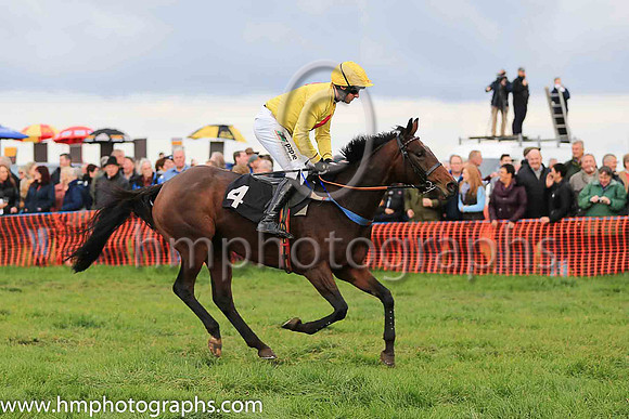 04th PATSY MILAN and B O'Neill ( 4 , YELLOW,red diamond; yellow sleeves; yellow cap ) Trainer: Colin Bowe,, Owner : Deirdre Bowe