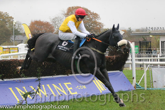 04 Obispo and A P Heskin - - 04th (6 ,yellow, white sleeves ) Trainer - C A McBratney