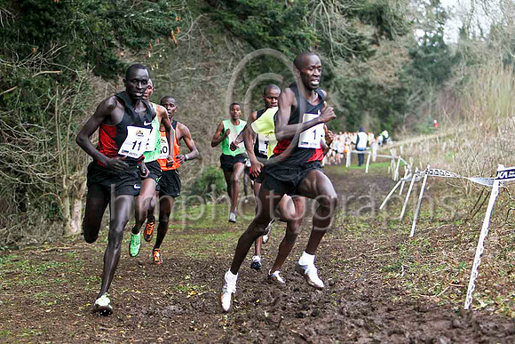 Jacob Cheshari (11) KEN, 8th in 36,56, Mike Kigen (1) winner in 34.48 -FT8E8621-e