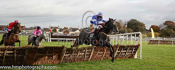 07th Rancher Lass and D Meyler ( 10 , blue, white band ) Trainer - K Thornton , Owner - Mrs Dorothy L Murdoch-Gourley