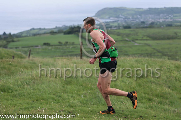 1 Jonny Steede (44 , Glens Runners ) 01:15:28