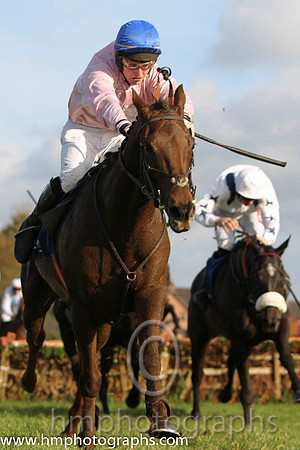 02 Lord of Isenay & Mr J E Flynn - 2nd (1,pink, white hoop ) - FT8E9921-46