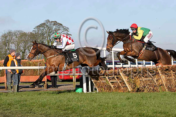 Selection Box - Winner , Jockey - E J O'Connell & Referent 11th , Jockey - A E Lynch- FT8E6866-e