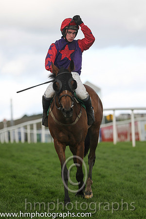 04 Double Infinity & Mr P A O'Sullivan - 4th (5, blue, red star)AA1V0984
