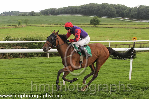 04 Double Infinity & Mr P A O'Sullivan - 4th (5, blue, red star)FT8E0022