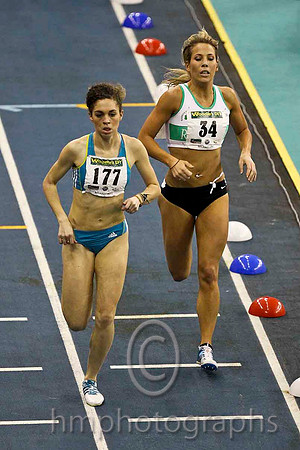 Leigh Lennon (177) Newham & Exssex Beagles - 5th & Siobham Eviston ( 34) Raheny Shamrosk AC 6th - Woman's 800m Final -  CU2D3648-e