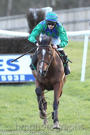 Race 6 5th - Taboo (IRE) (8 ) Jockey: Miss R Blackmore (7) - Trainer: P J Rothwell - green and blue diamonds