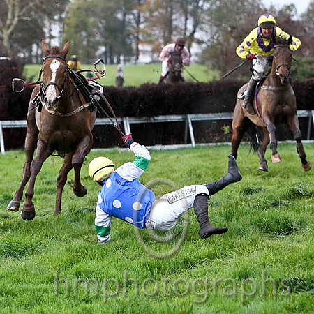 Hume Tower , Jockey J P McKeown - UR - CU2D9995-e