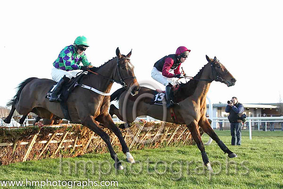 06 Rudolf & M Darcy - 6th (11, emerald green and purple diamonds ) & 13 SunsetsToRise & J S McGarvey - 13th (13, black, white star, maroon sleeves) - CU2D9792-Edit-101