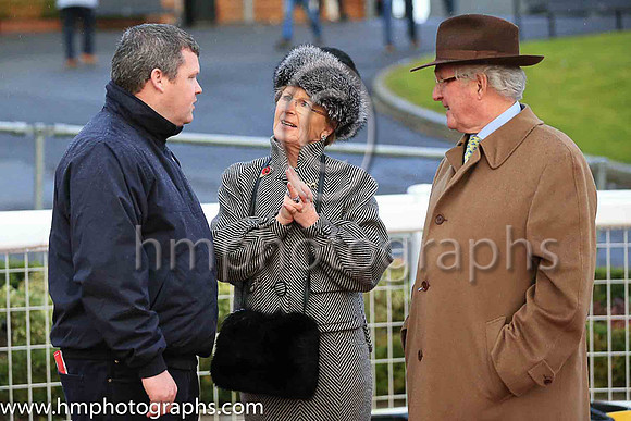01st Realt Mor and K M Donoghue ( 1 , black, yellow diamond ) Trainer - G Elliott , Owner - Mrs P Sloan
