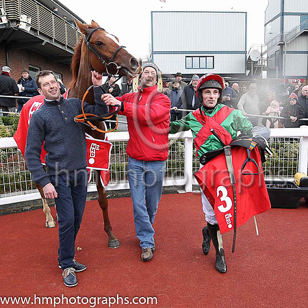 01st Rashaan and S W Flanagan ( 3 , green, red cross belts ) Trainer - C Kidd , Owner - Mrs T J Kidd  Mrs R Treacy