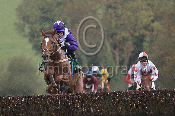 01st Better Back Bob and R C Colgan ( 2 , purple, white cross sashes ) Trainer - N McKnight , Owner - Philip Boyd